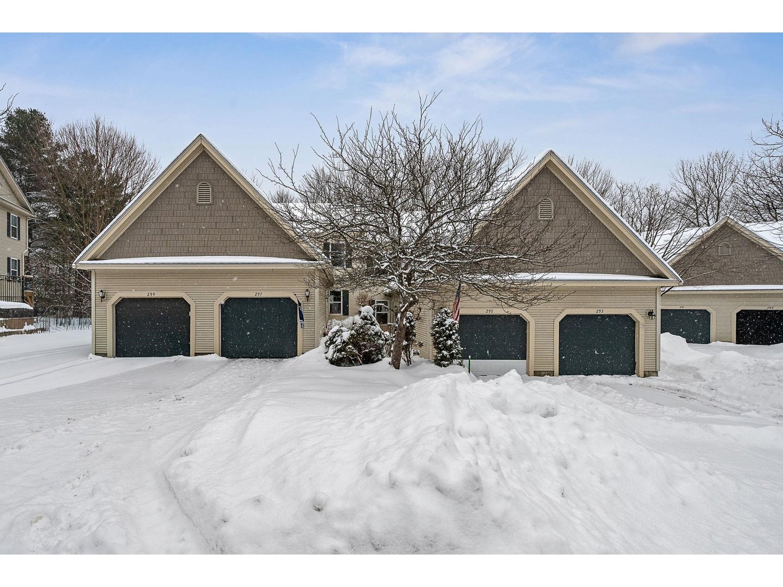 297 Juniper Drive, Unit 297