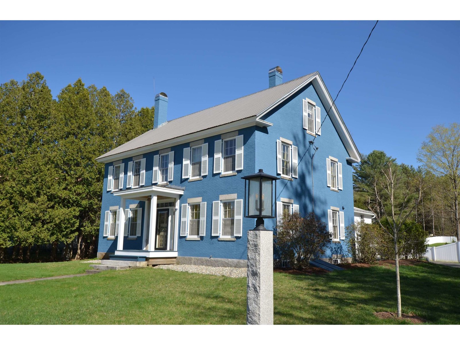 297 Railroad Street
