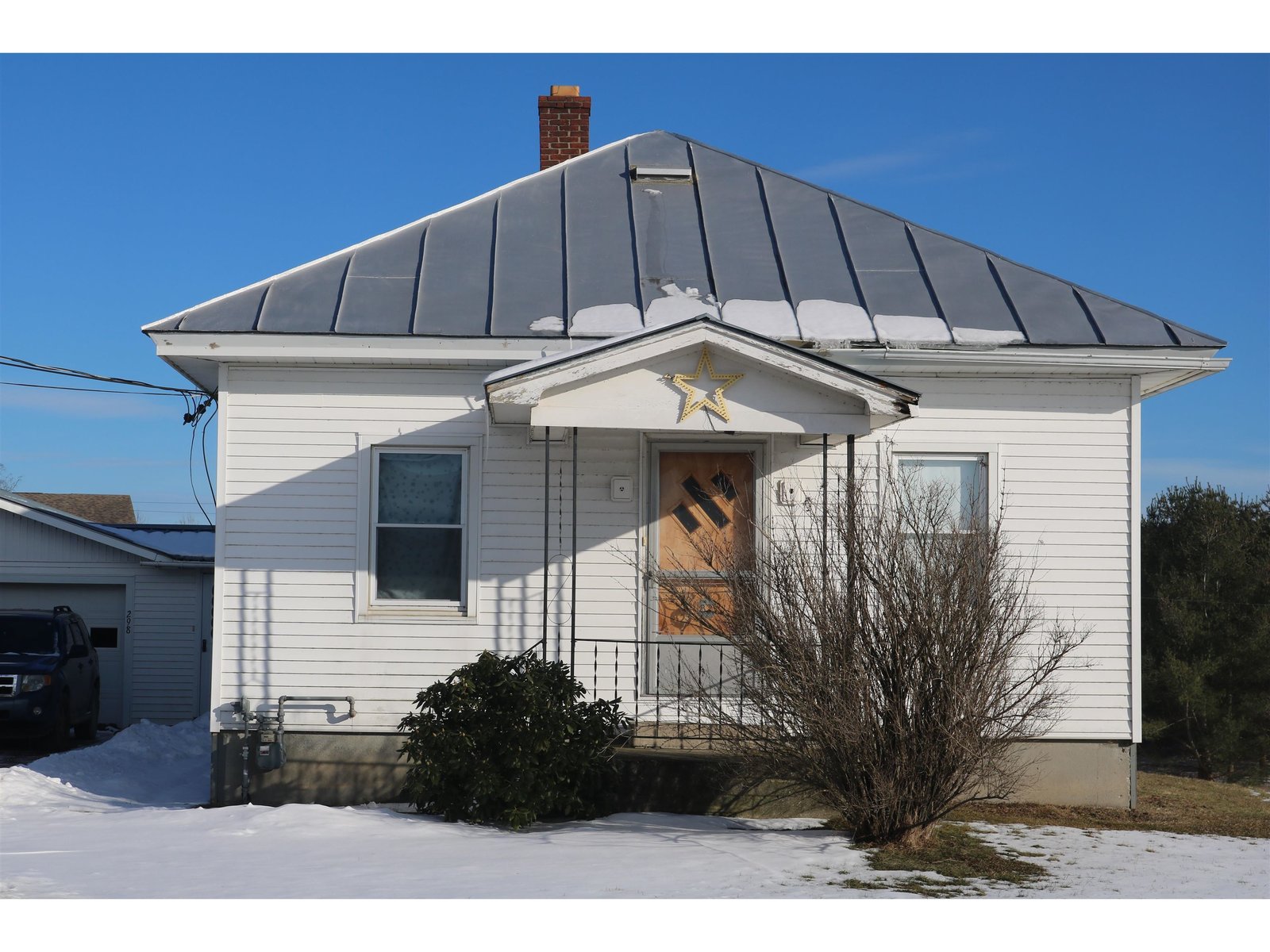 298 Dickinson Avenue
