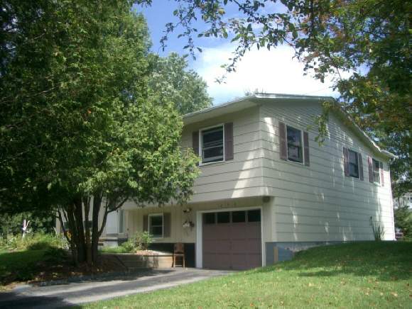 298 Hillside Dr