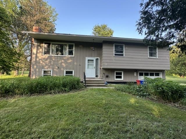 298 Hillside Drive, Williston