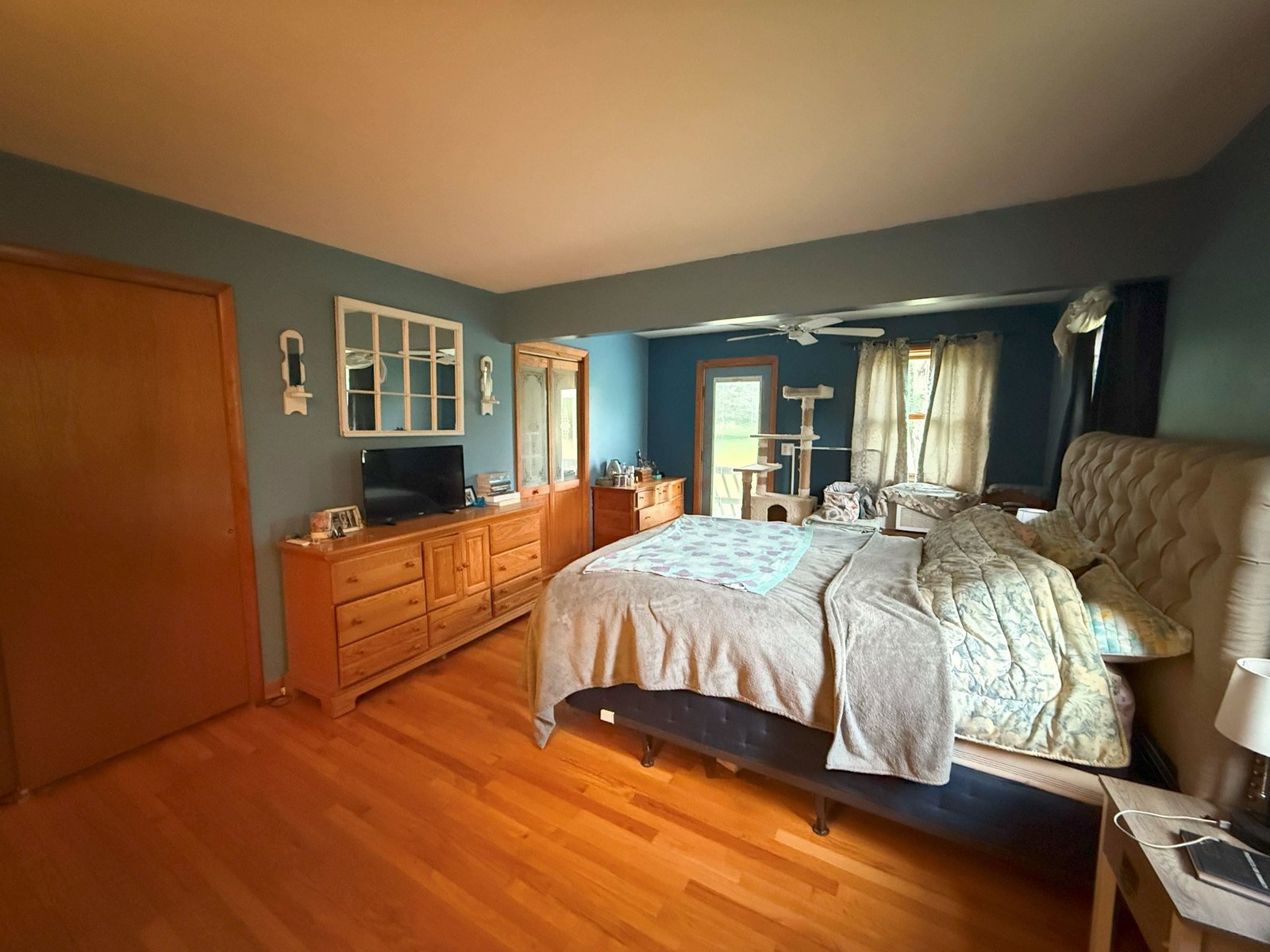 298 Hillside Drive