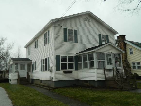 298 Lake Street