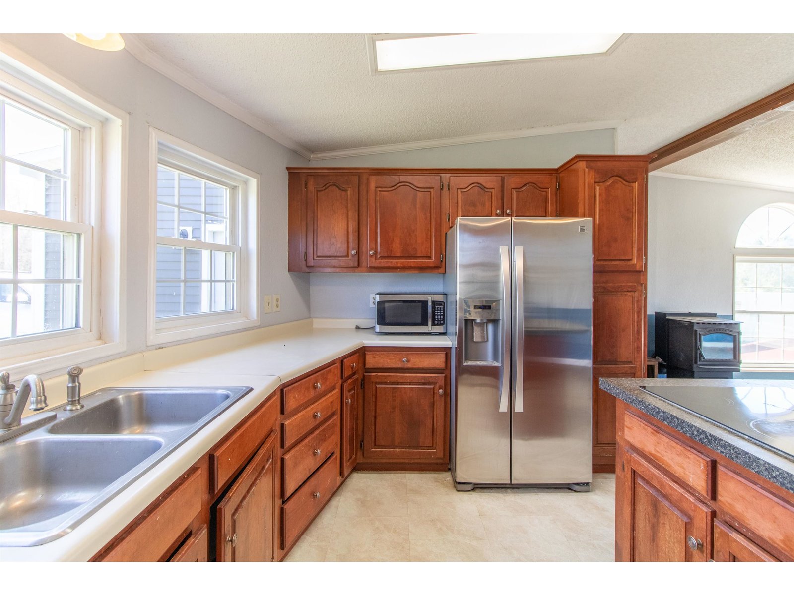 298 Memphremagog Views