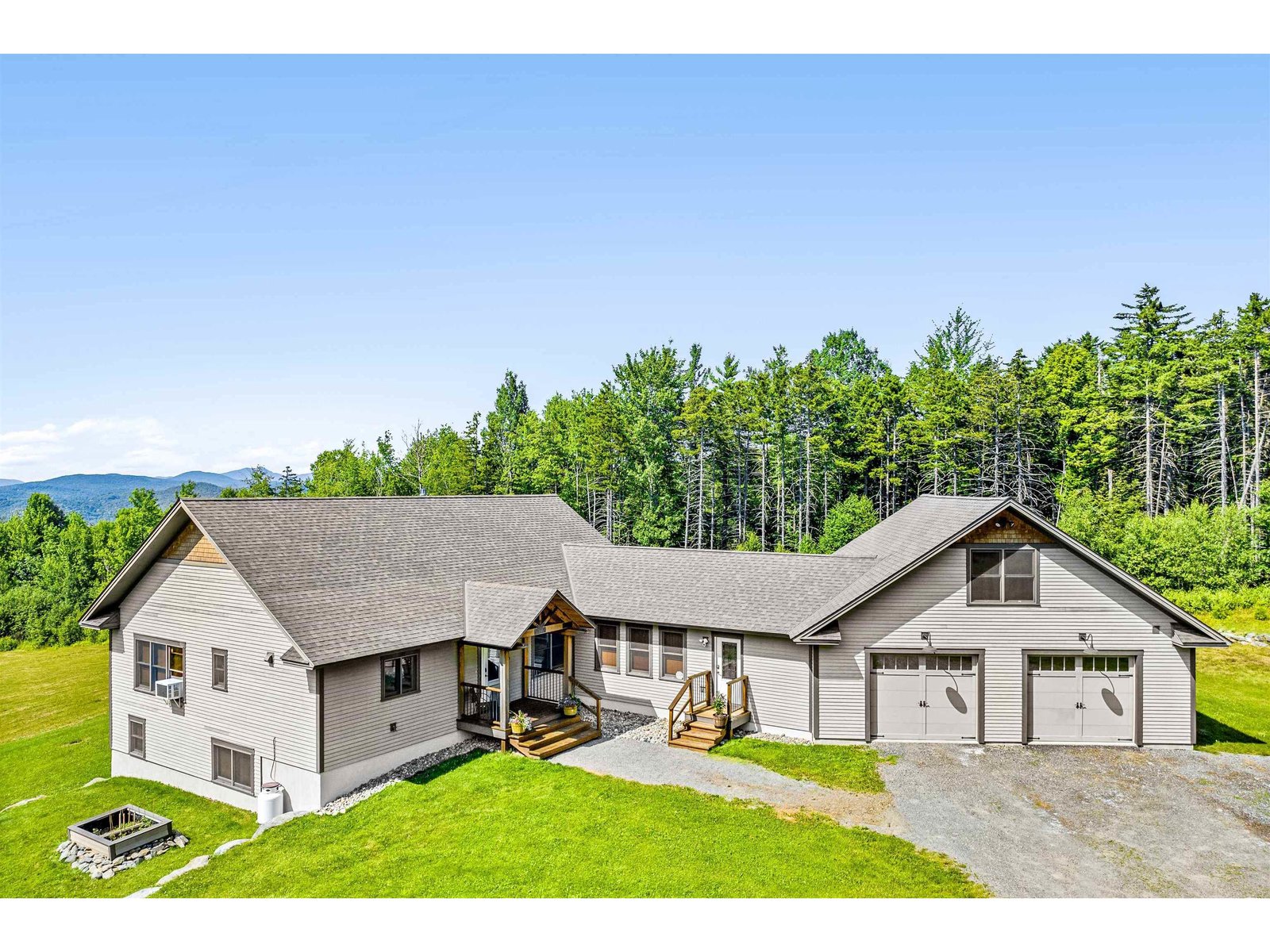 299 Greaves Hill Road Elmore