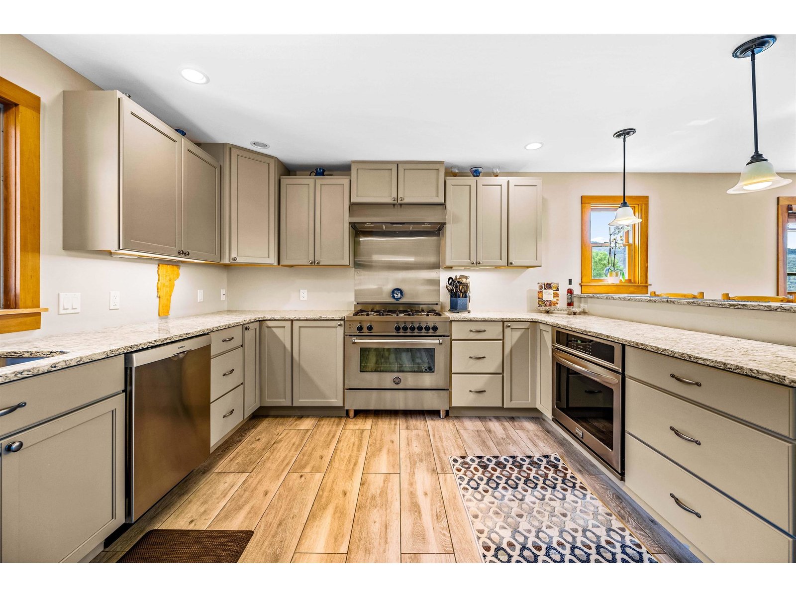 Cooks Kitchen