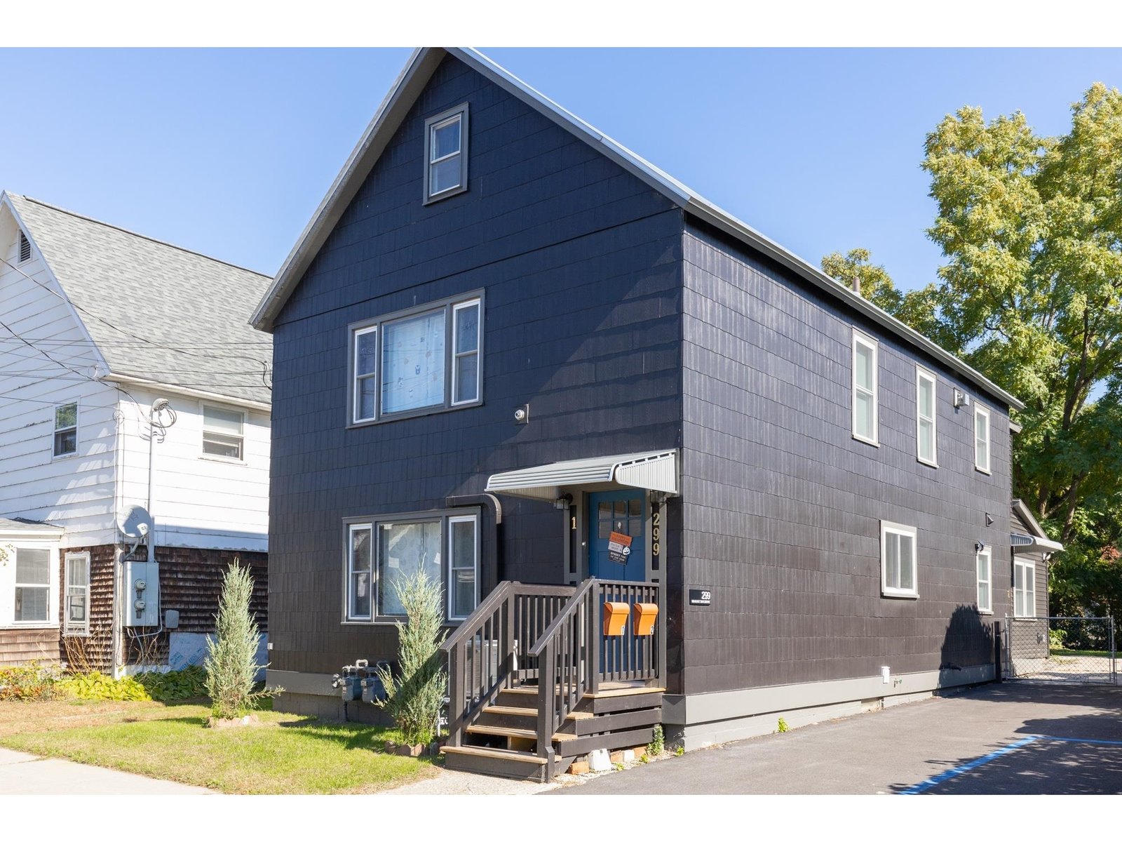 299 Manhattan Drive, Burlington