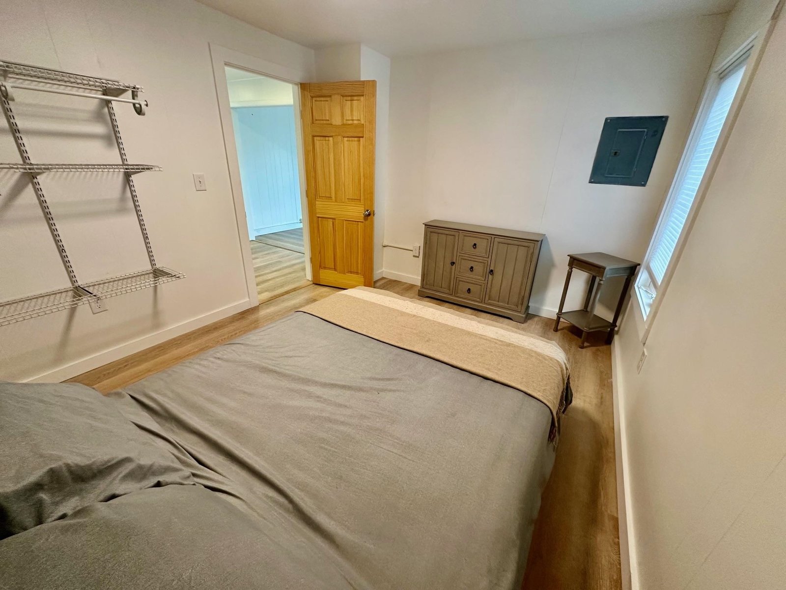 2nd Floor Bathroom
