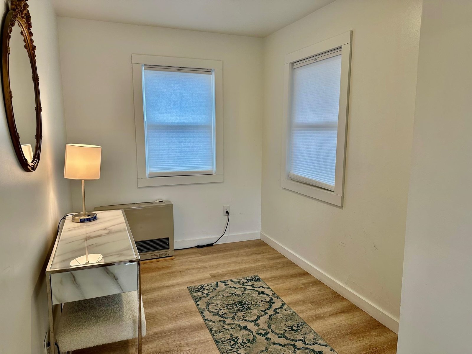 1st Floor Entry