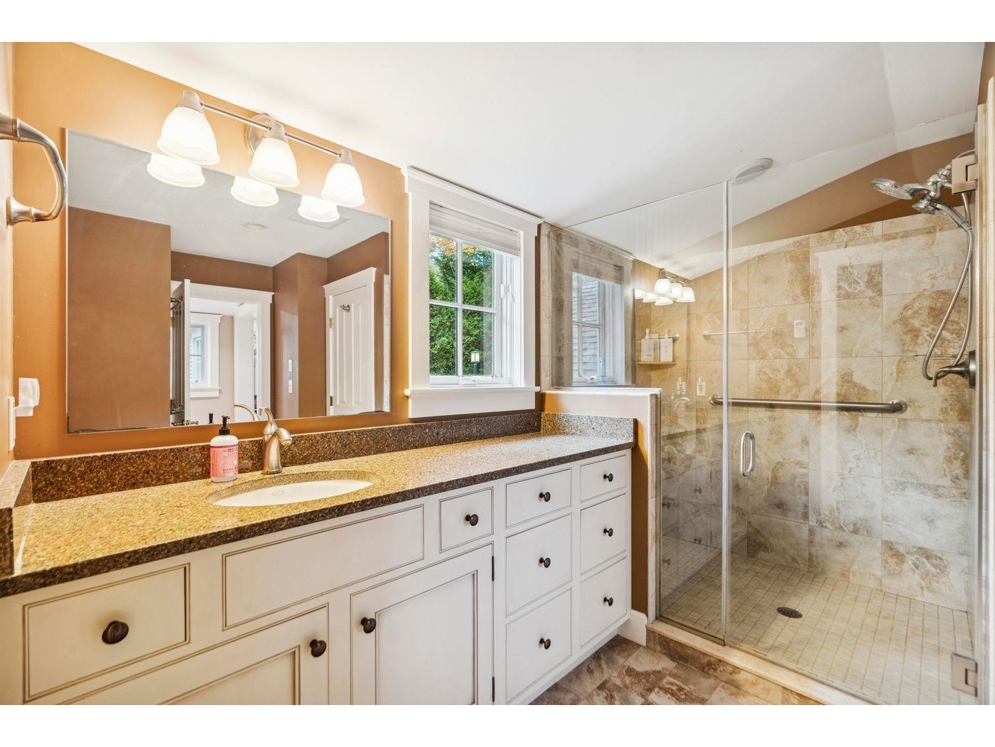 299 Mountain Road