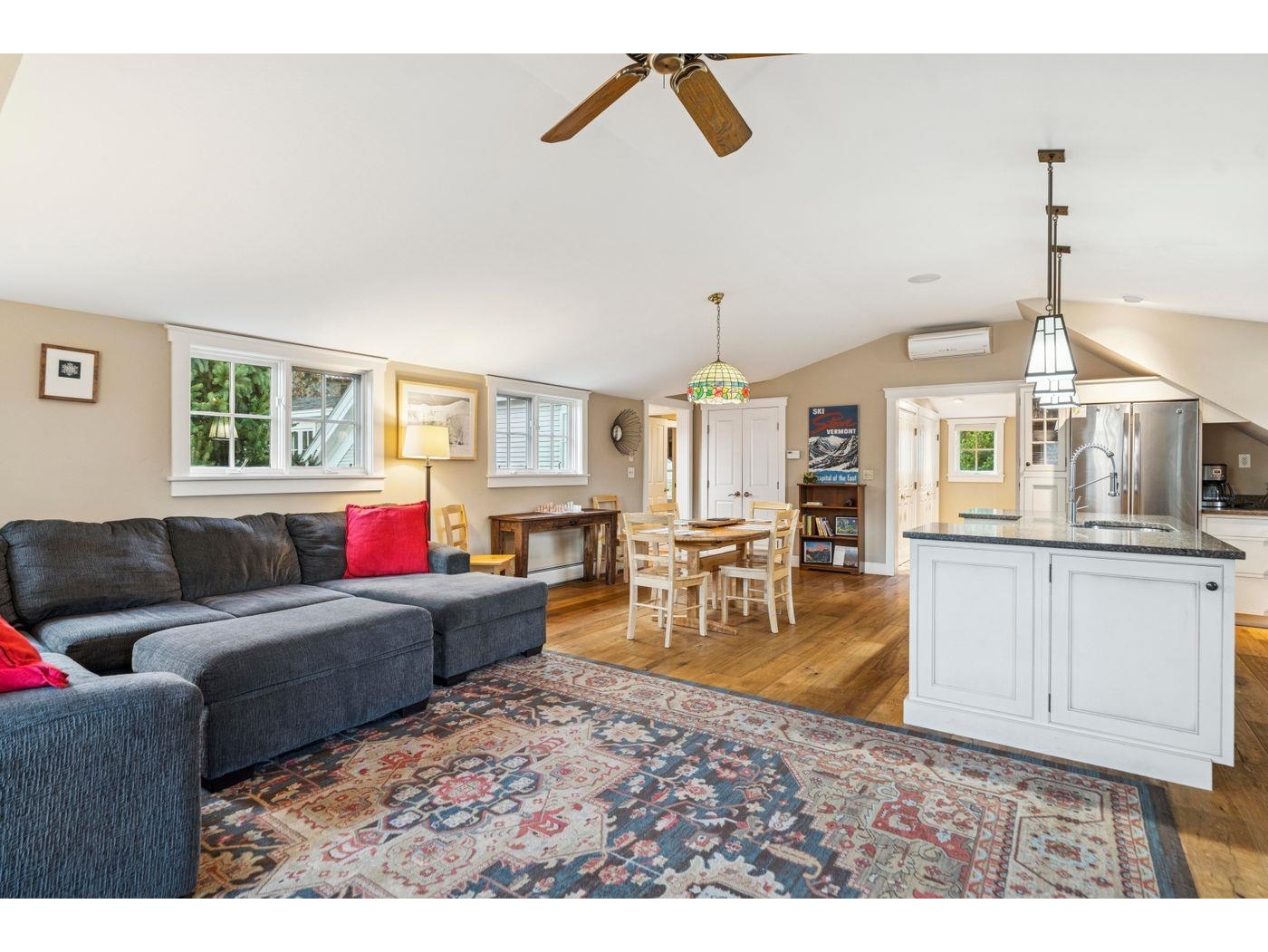 299 Mountain Road