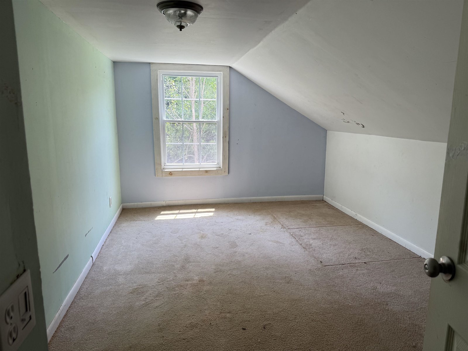 299 River Road