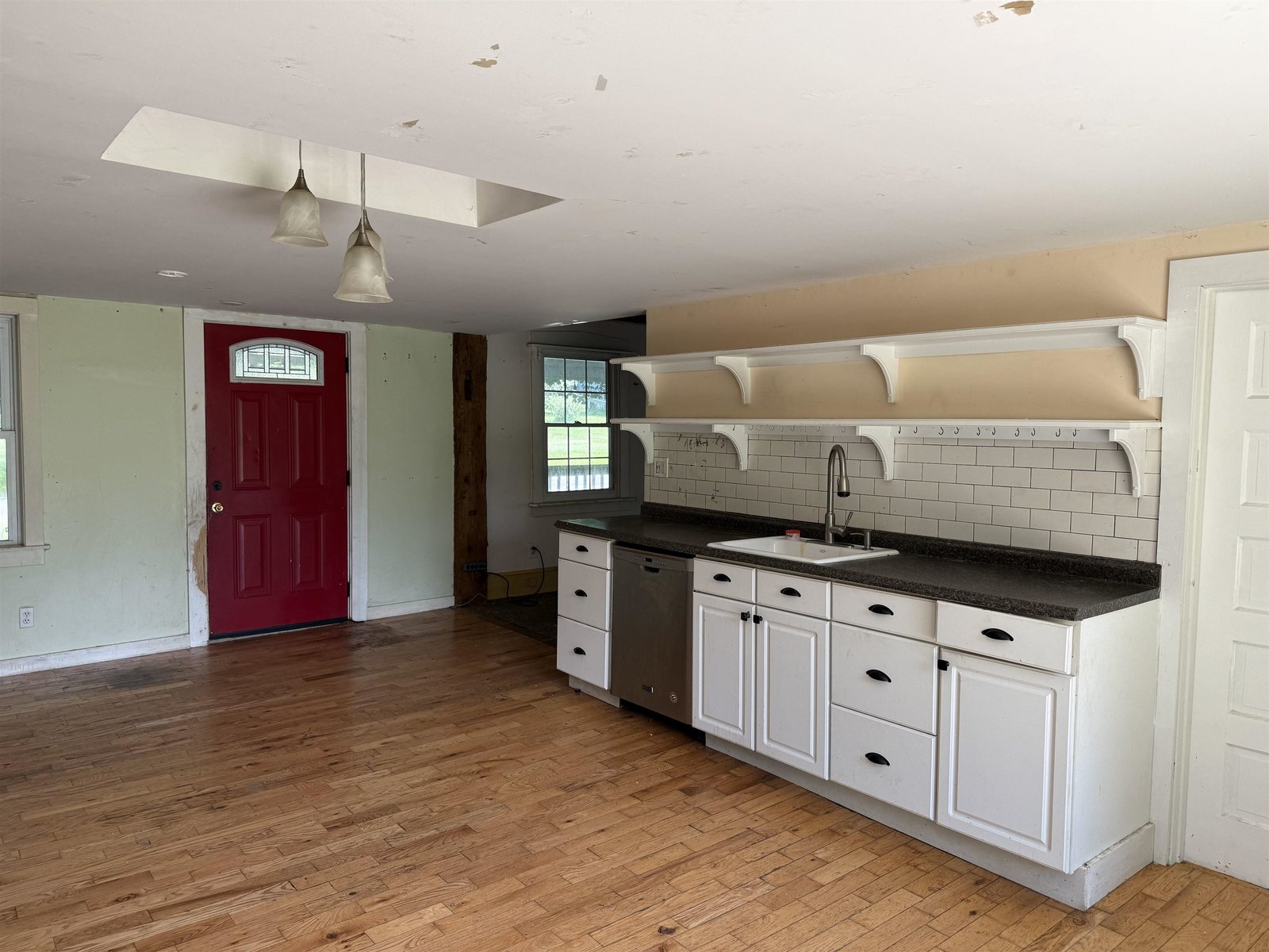 299 River Road