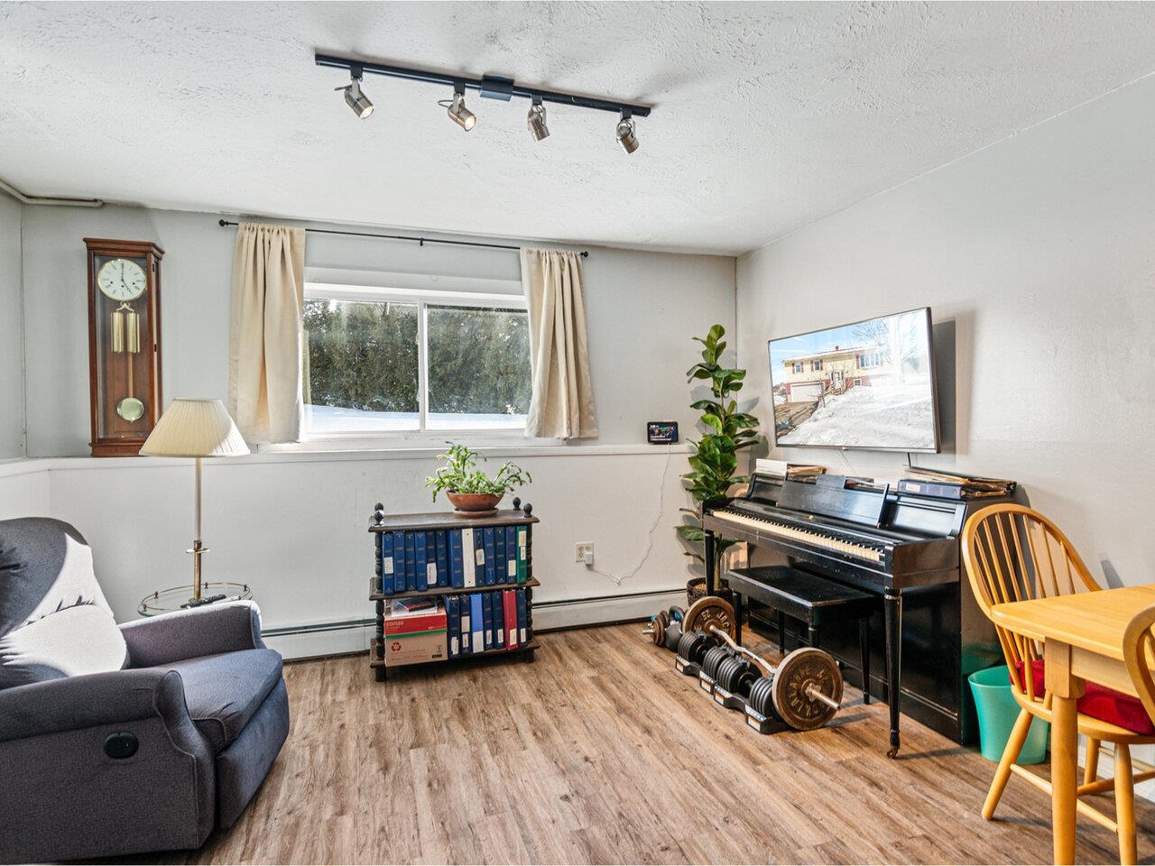 3 Adele Drive
