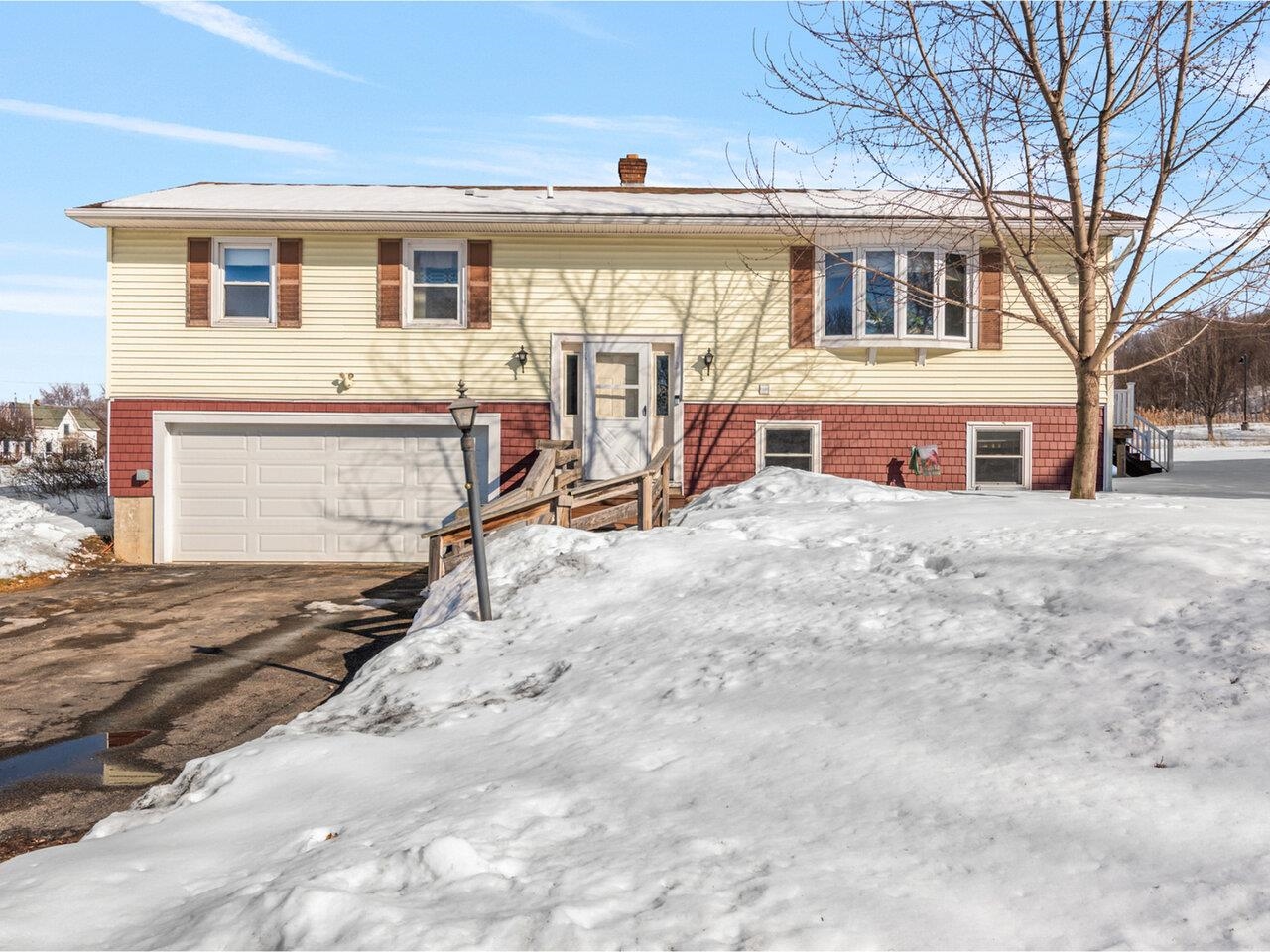 3 Adele Drive