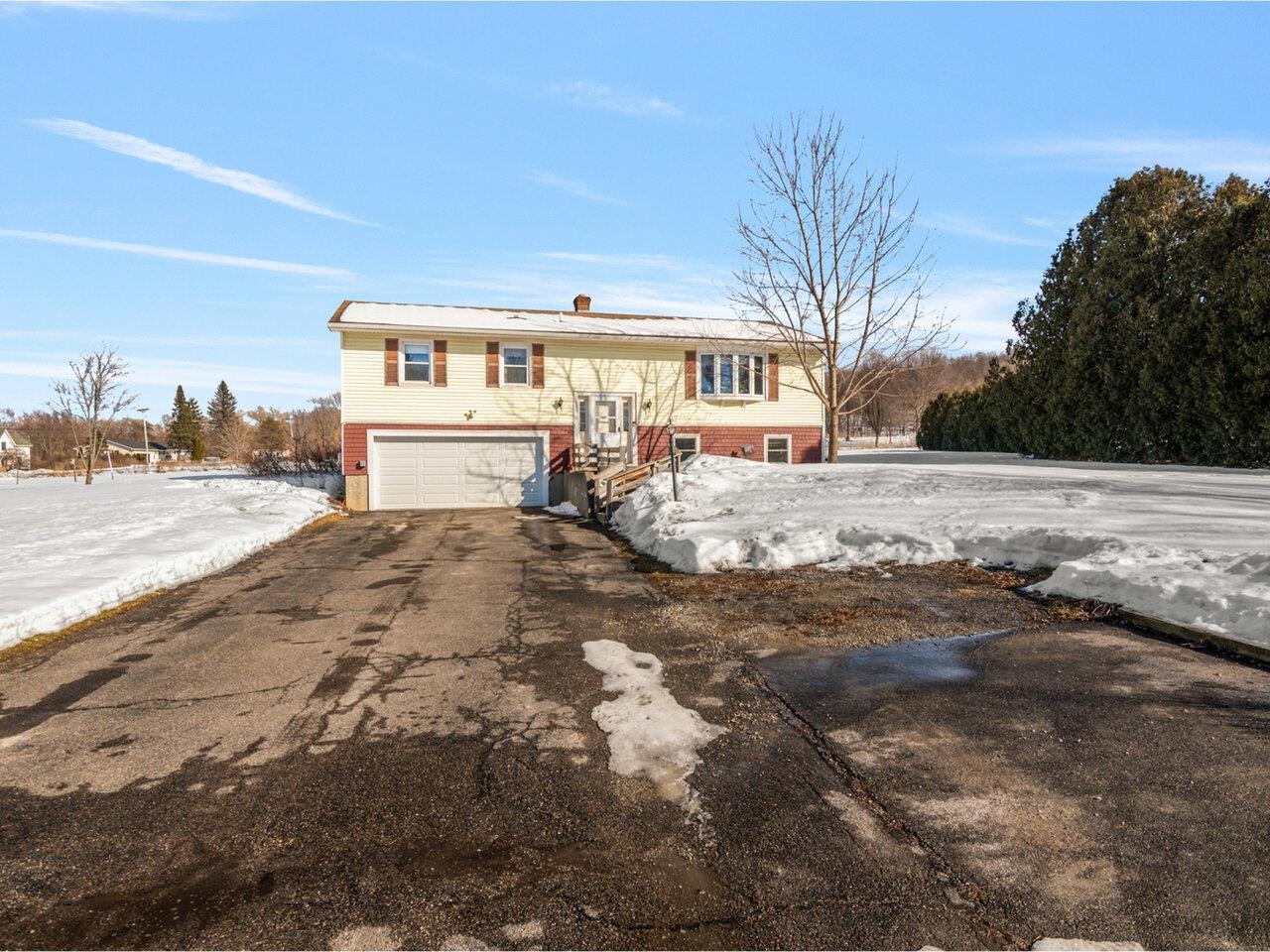 3 Adele Drive