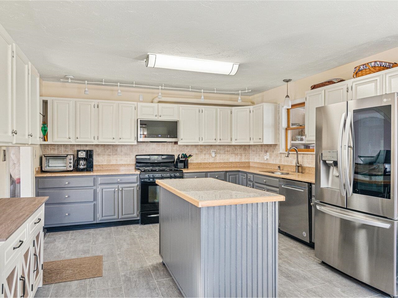 3 Adele Drive
