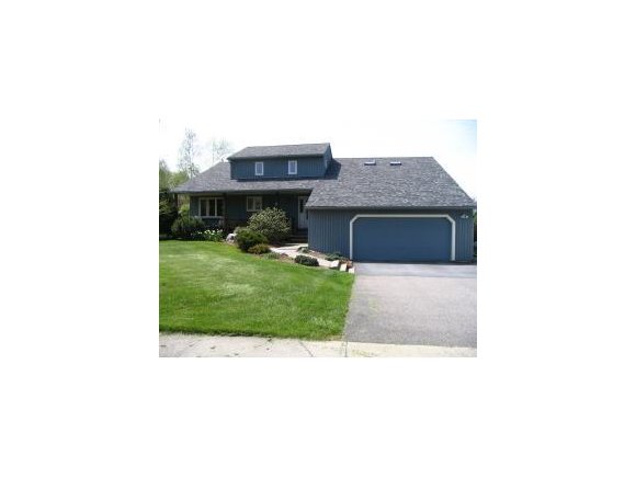 3 Bobolink Cir