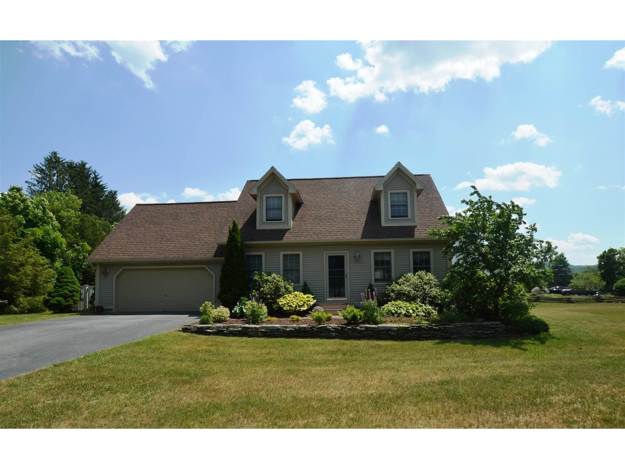 3 Clover Lane