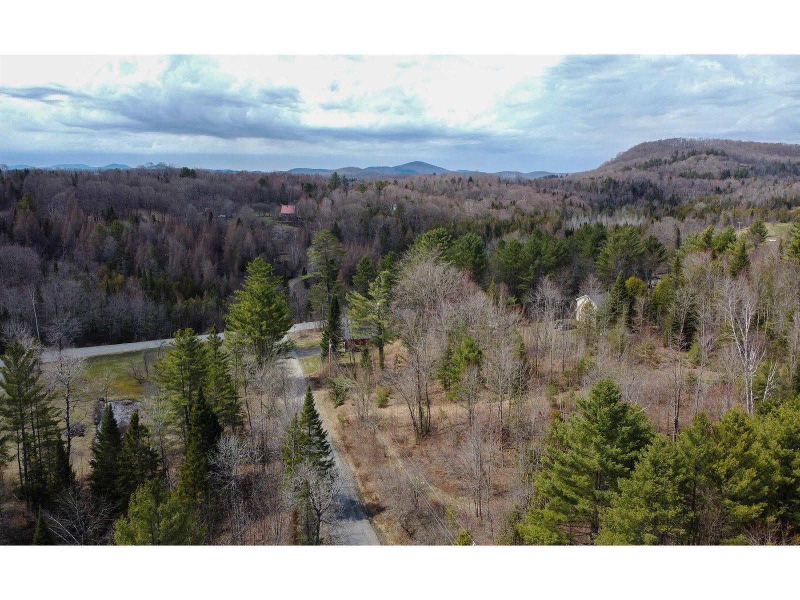 3 Cross Road