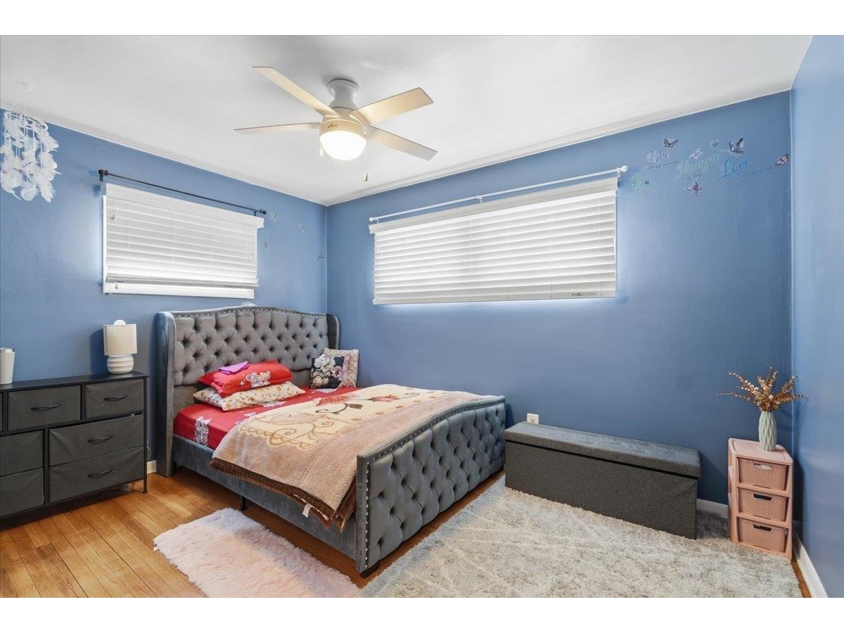 3 Duval Street