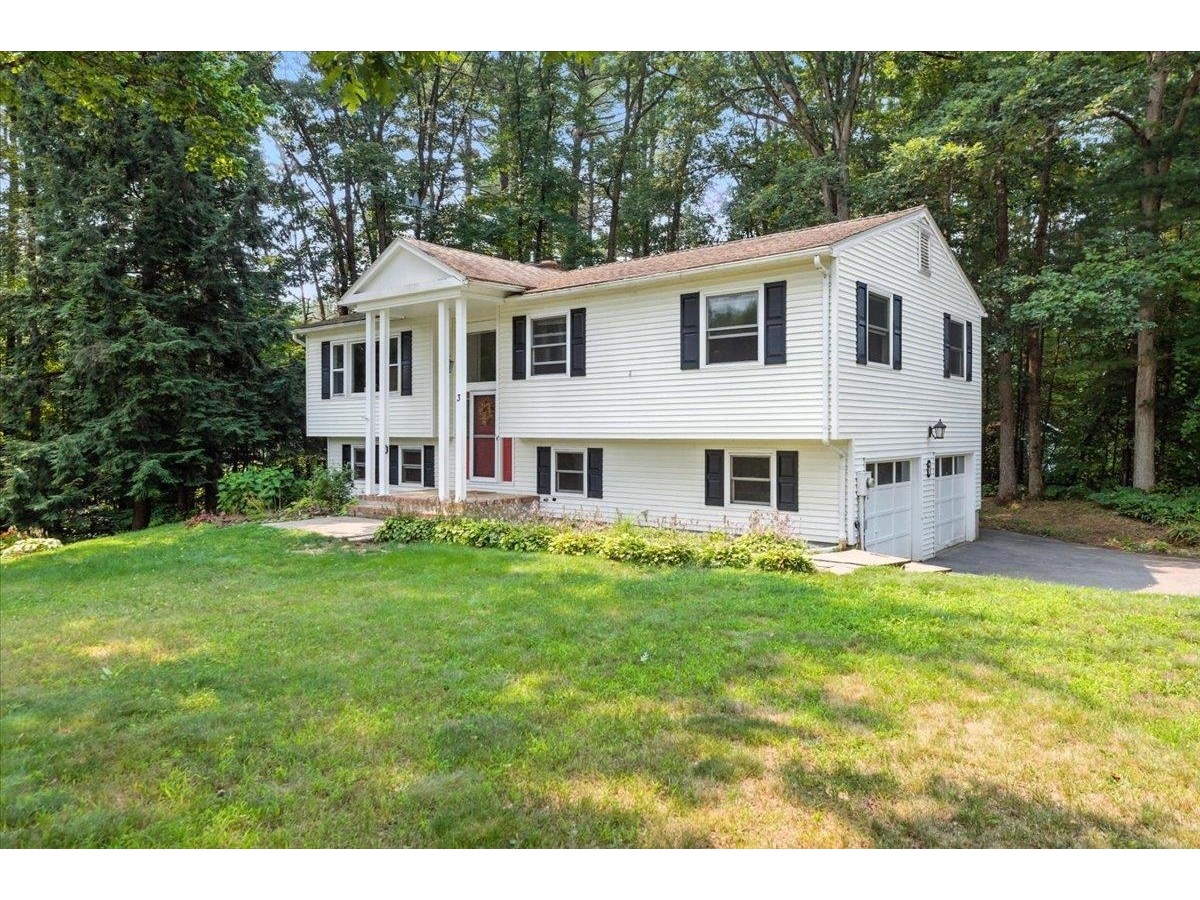 3 Greenbriar Drive