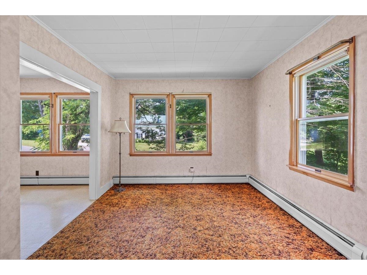 3 Hillside Avenue