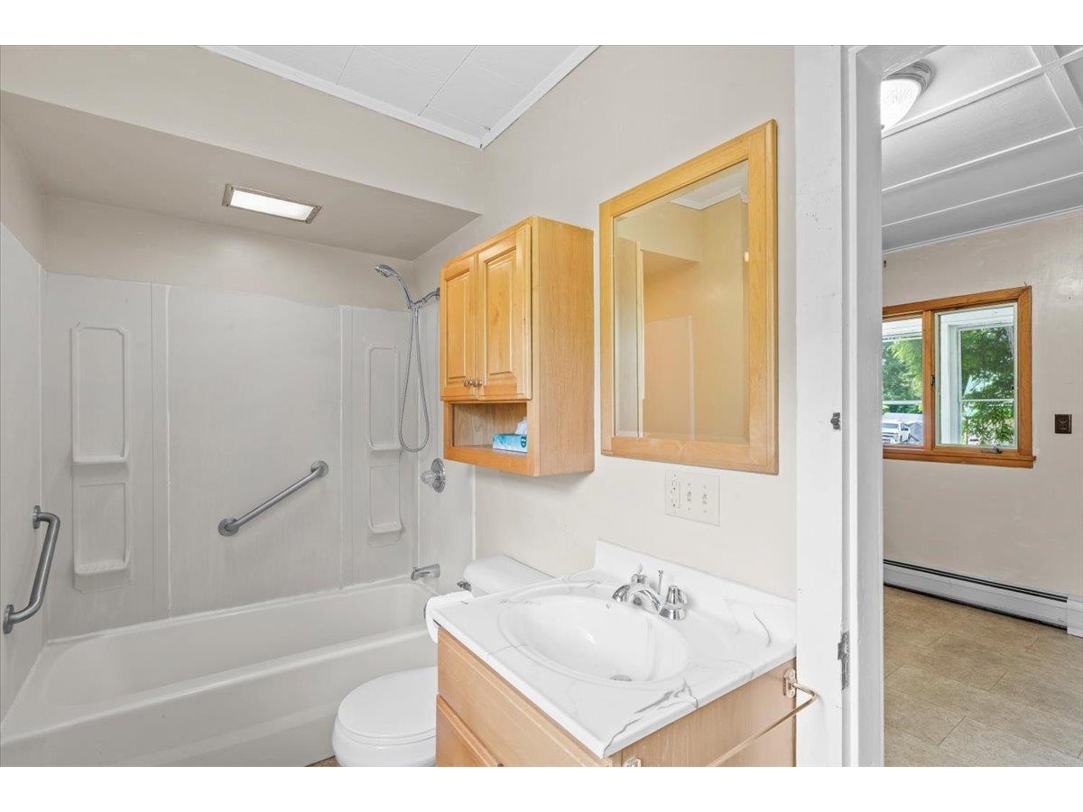 3 Hillside Avenue
