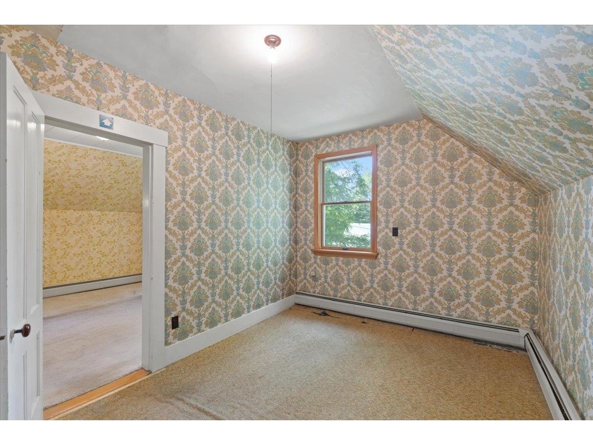3 Hillside Avenue