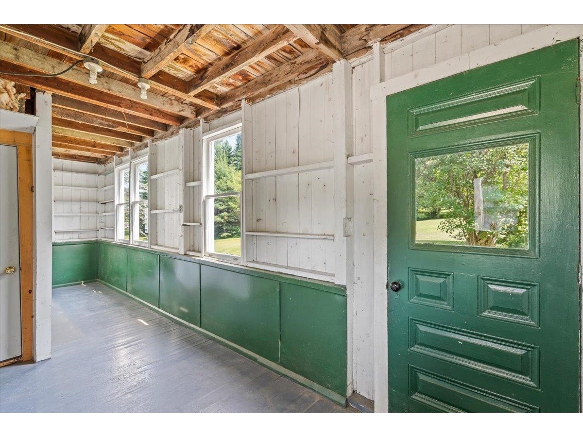 3 Hillside Avenue