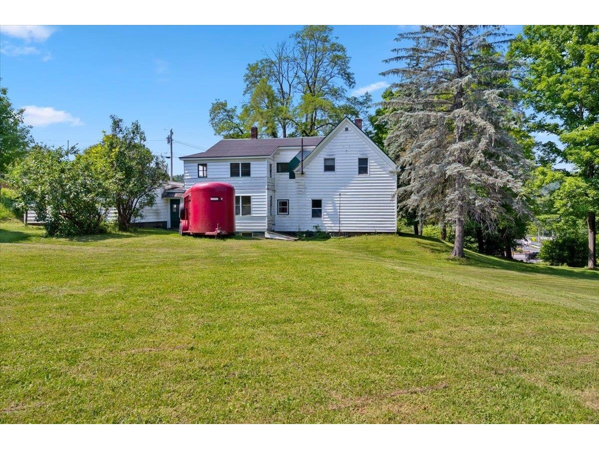 3 Hillside Avenue