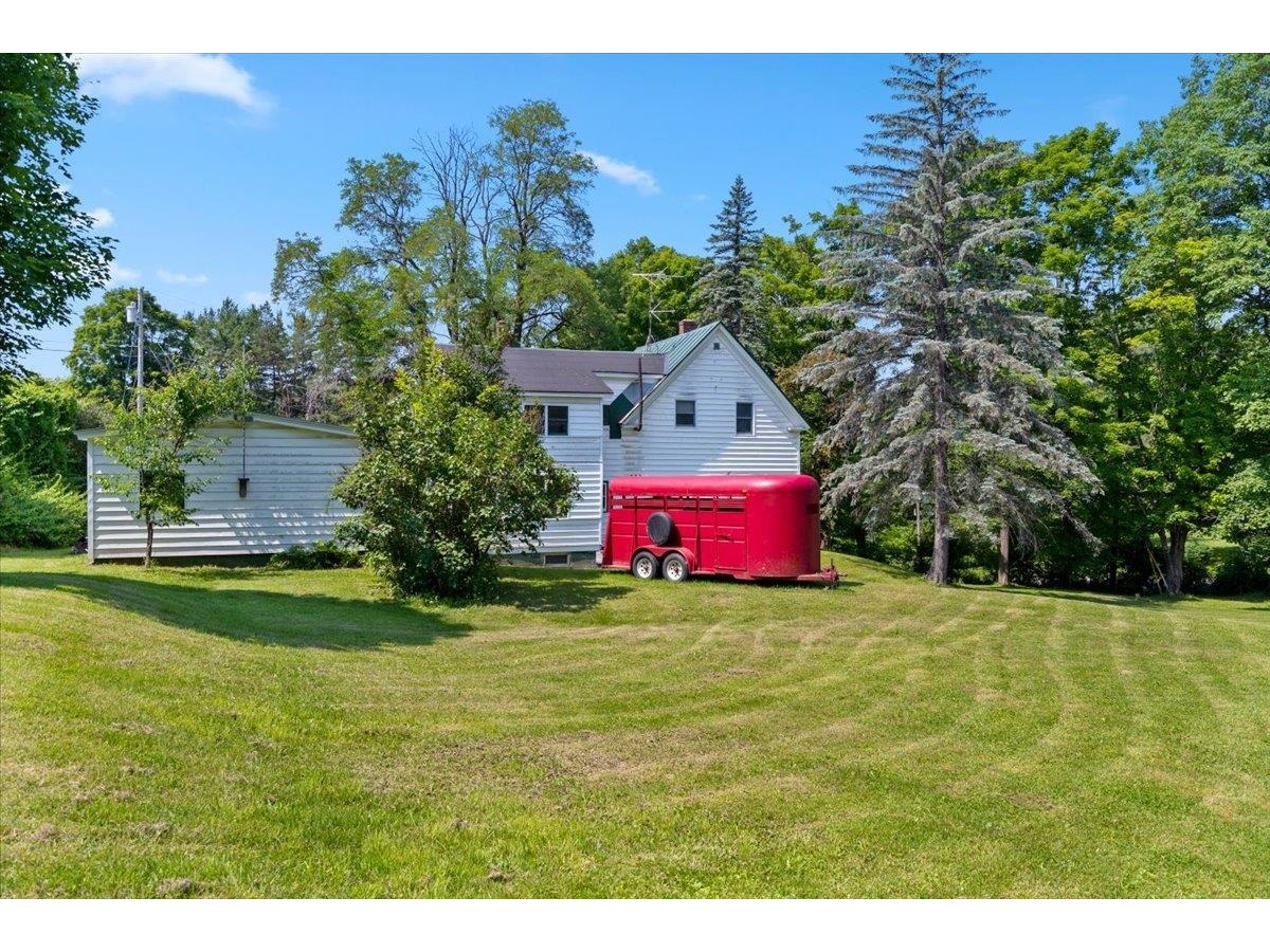 3 Hillside Avenue