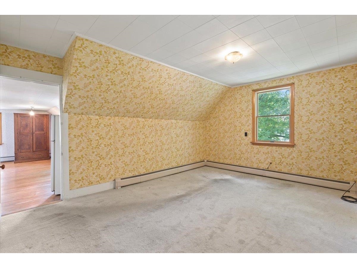 3 Hillside Avenue