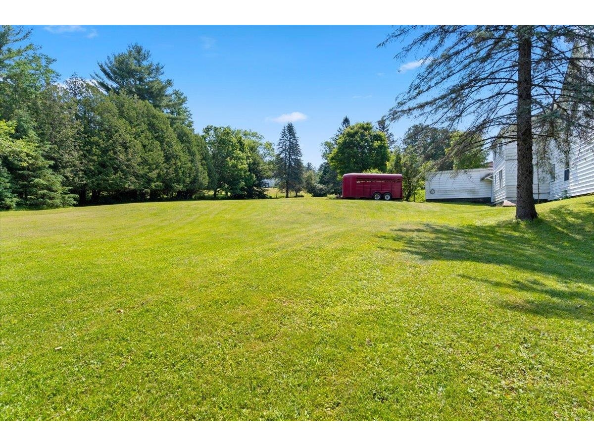 3 Hillside Avenue