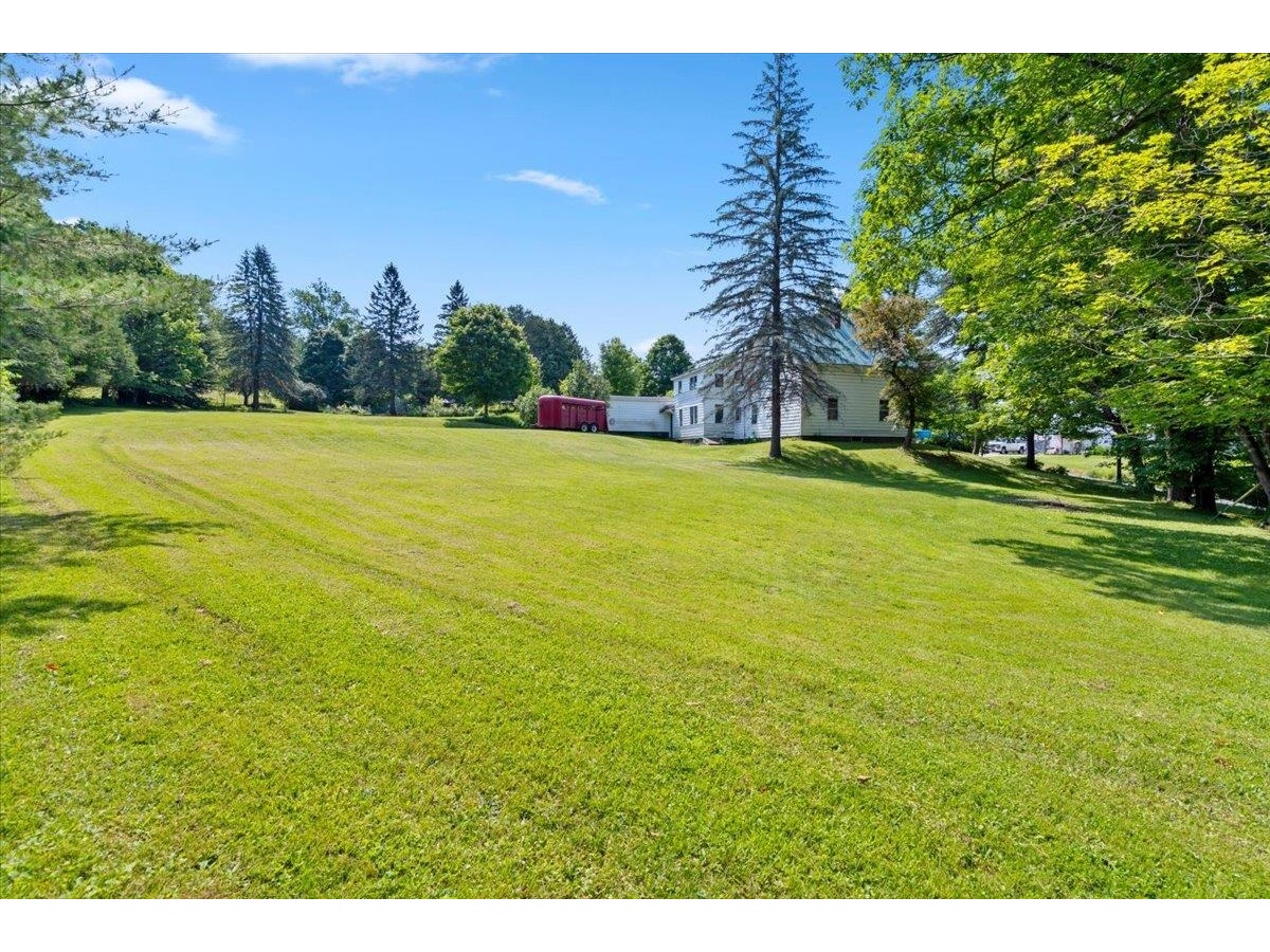 3 Hillside Avenue