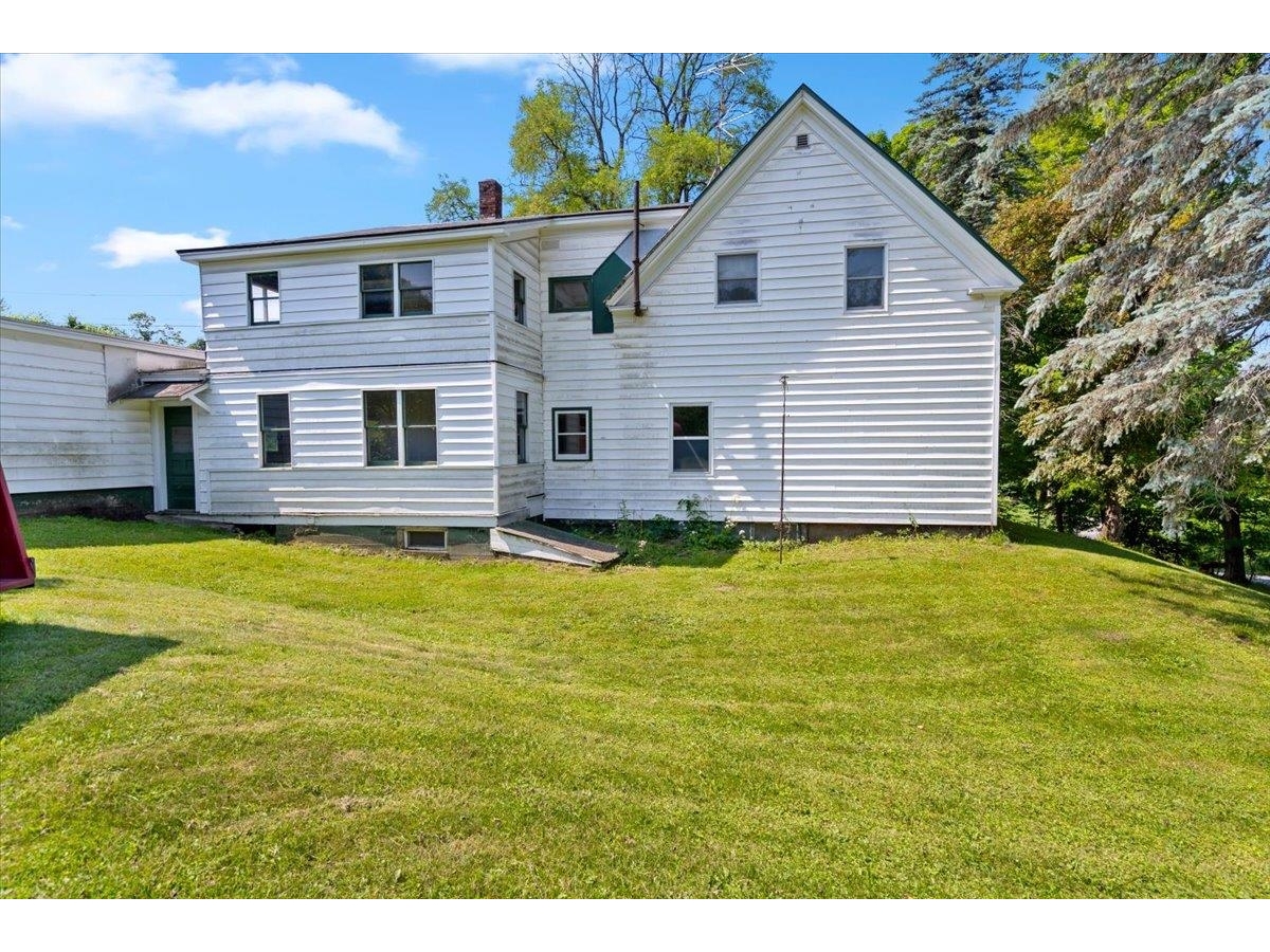 3 Hillside Avenue