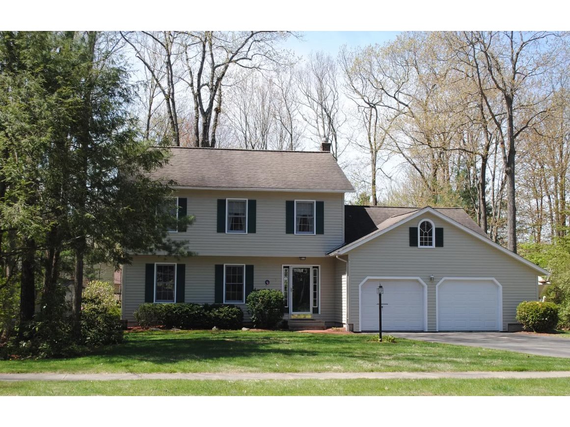 3 Hillside Circle