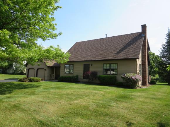 3 Knoll Circle