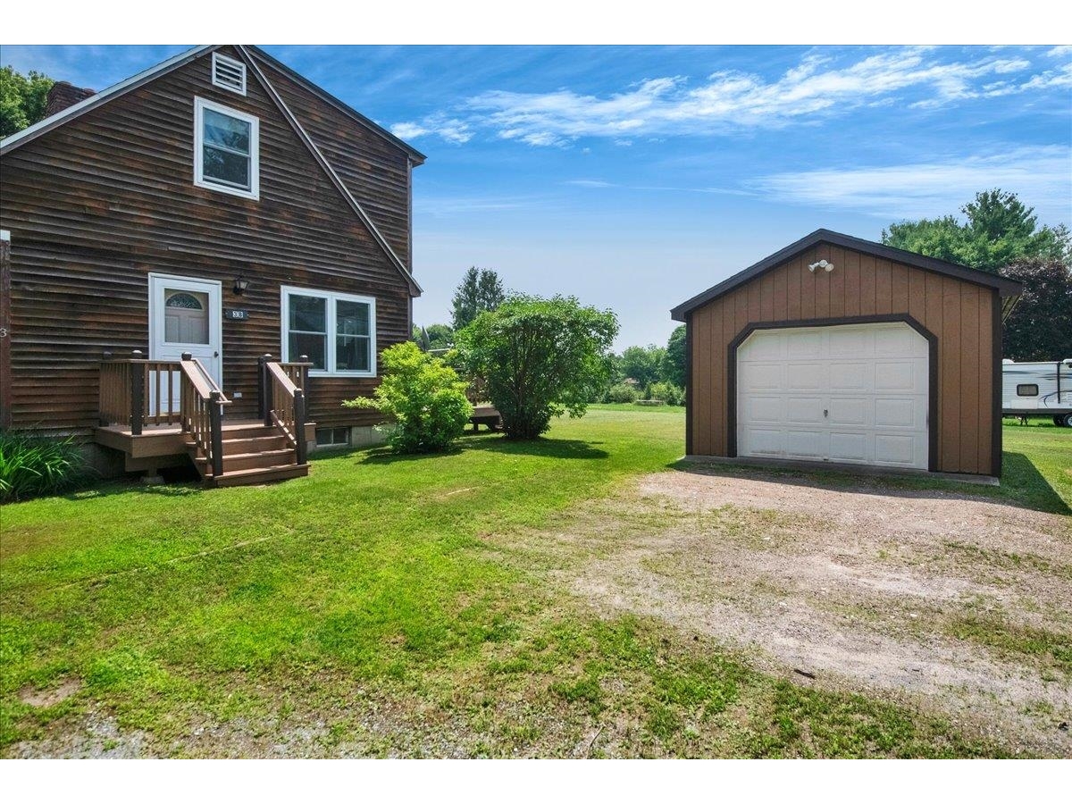3 Place Drive, Unit Unit B