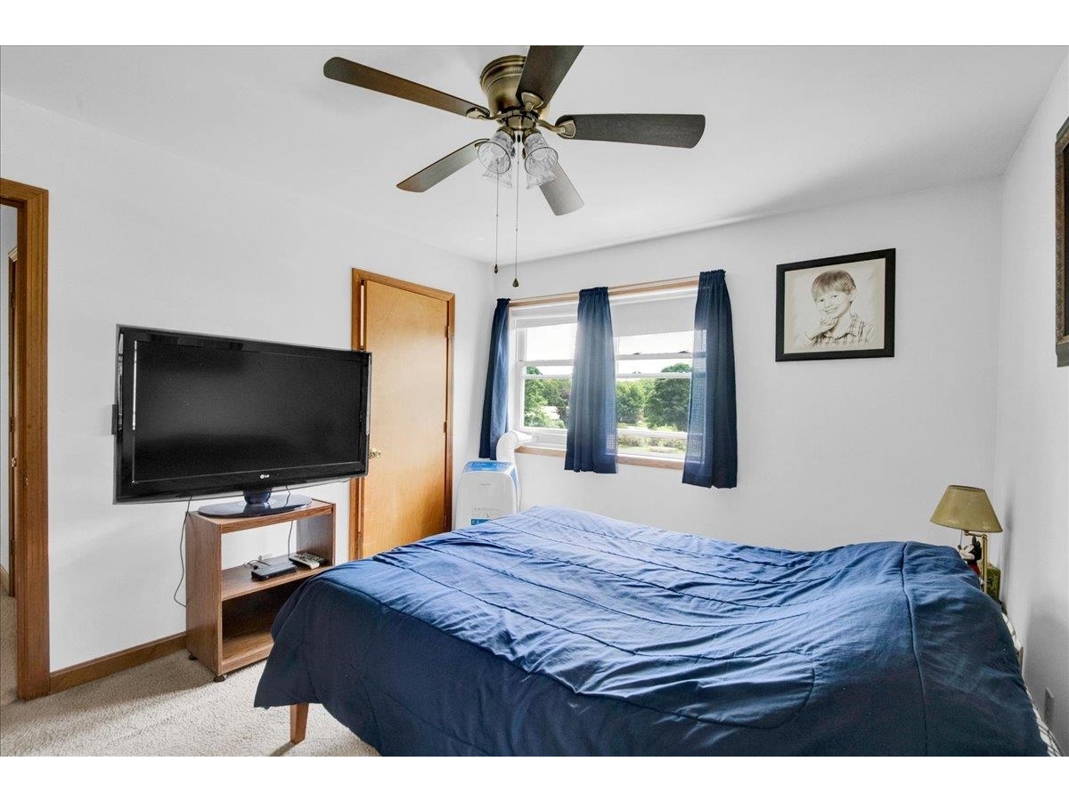 3 Place Drive, Unit Unit B