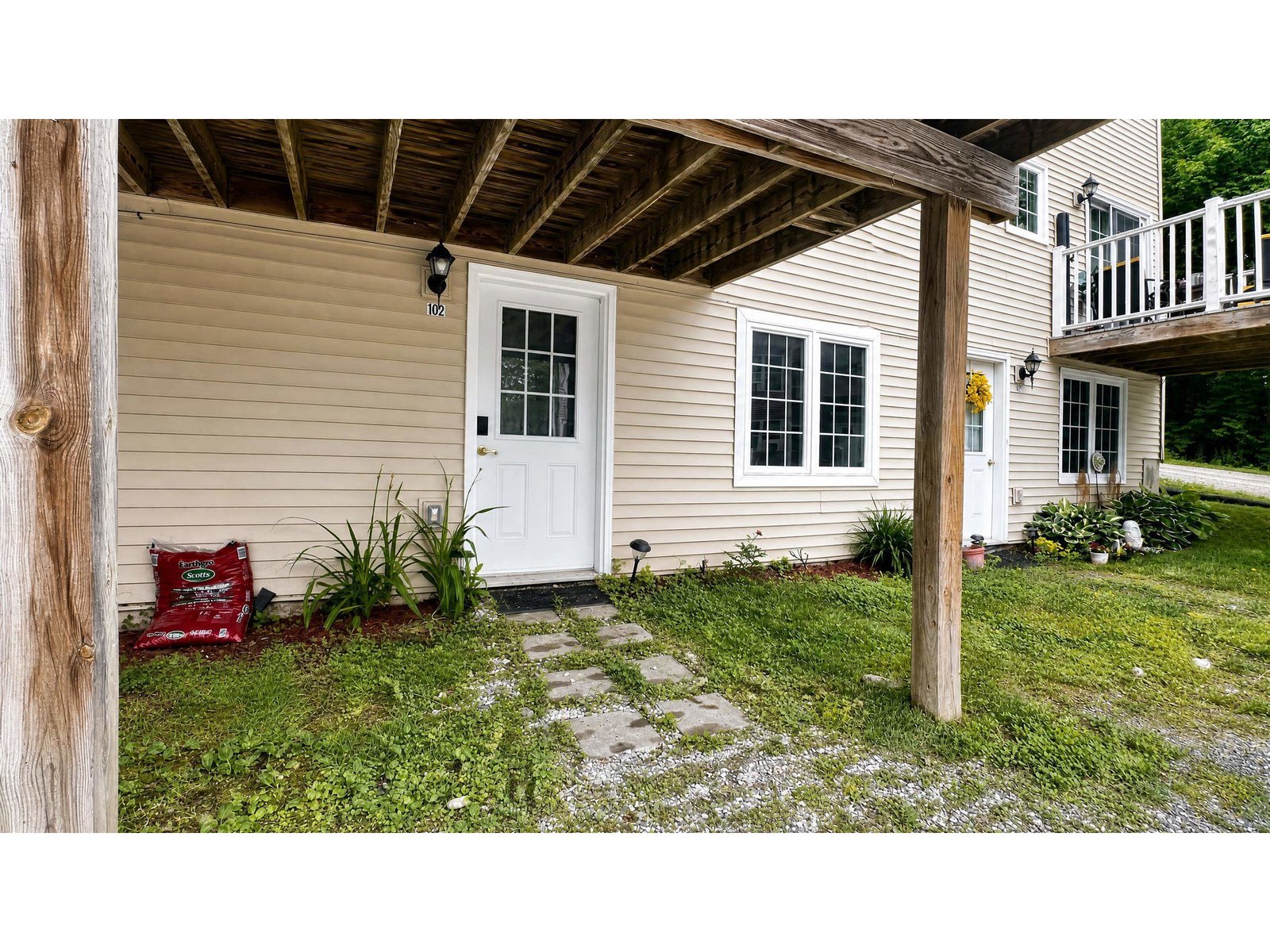 3 Pleasant Woods Road, Unit 102