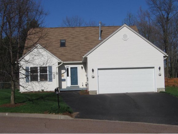 3 Poplar Crt