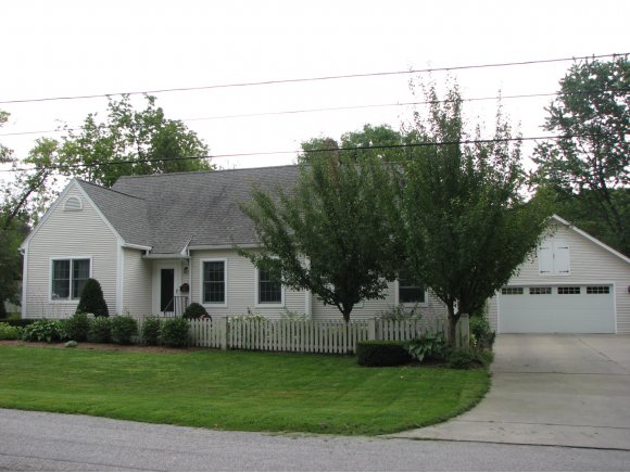 3 Quintin Crt