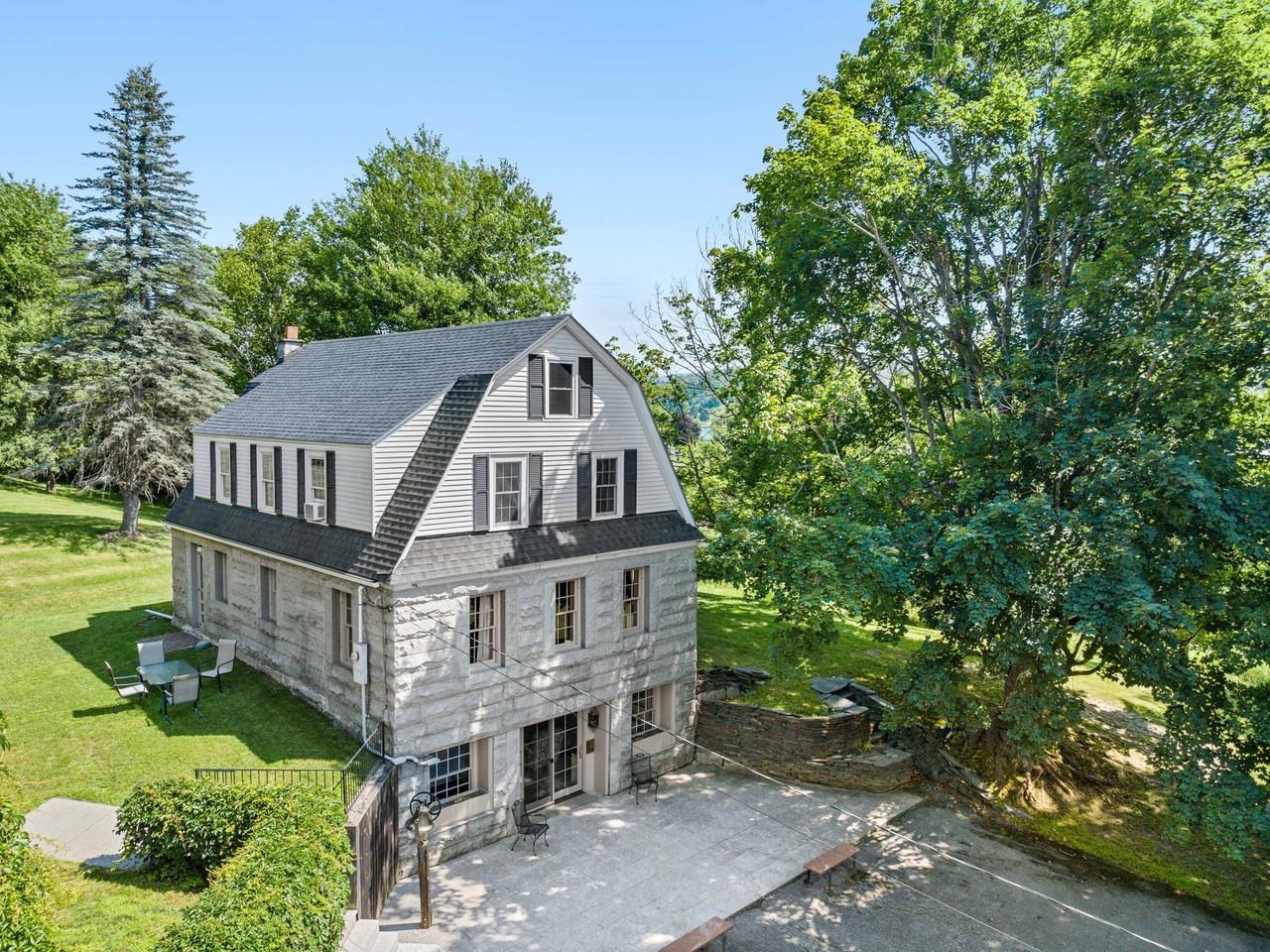 3 Richardson Road