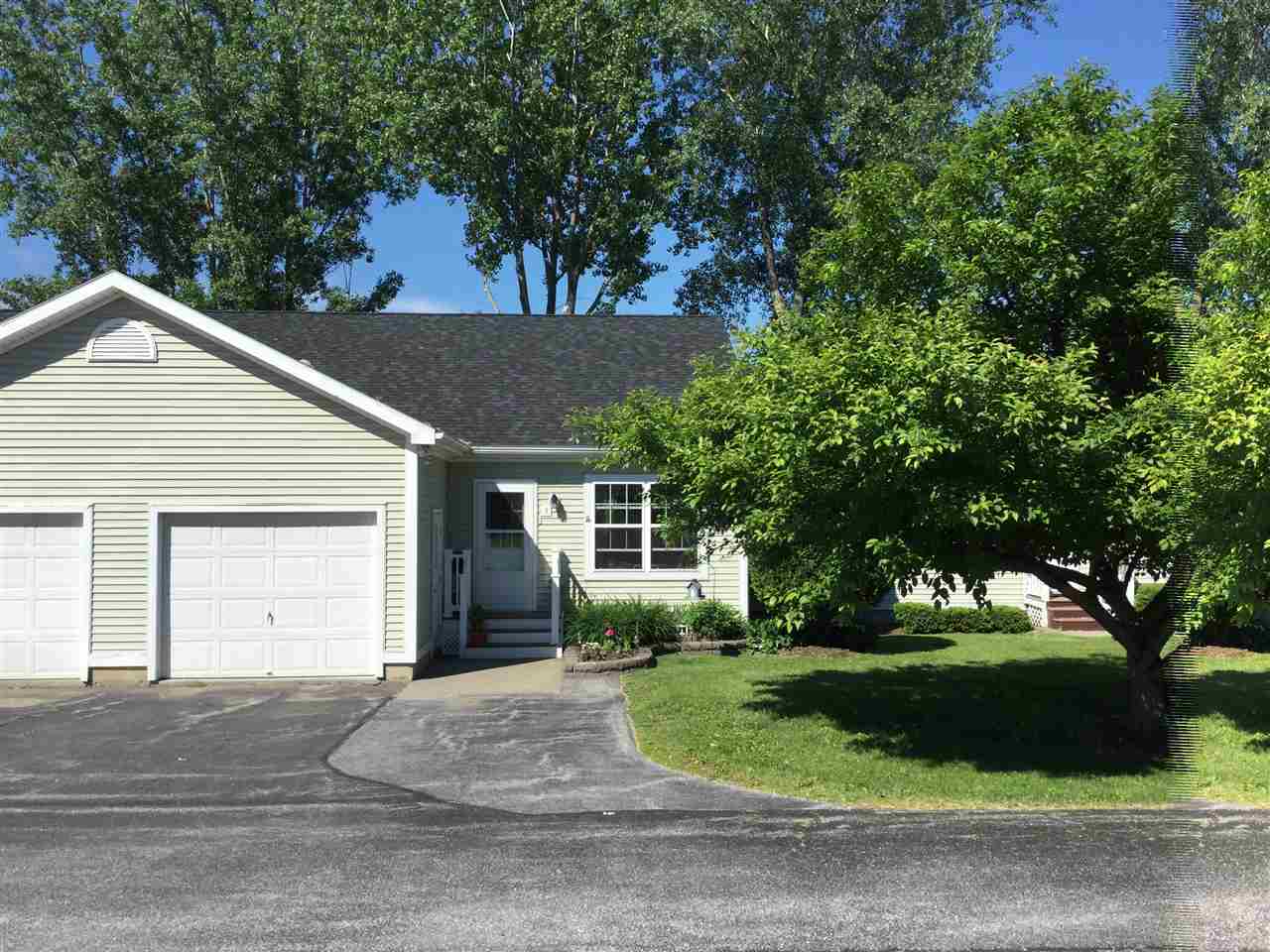 3 Sam Hannah Drive, Unit 3