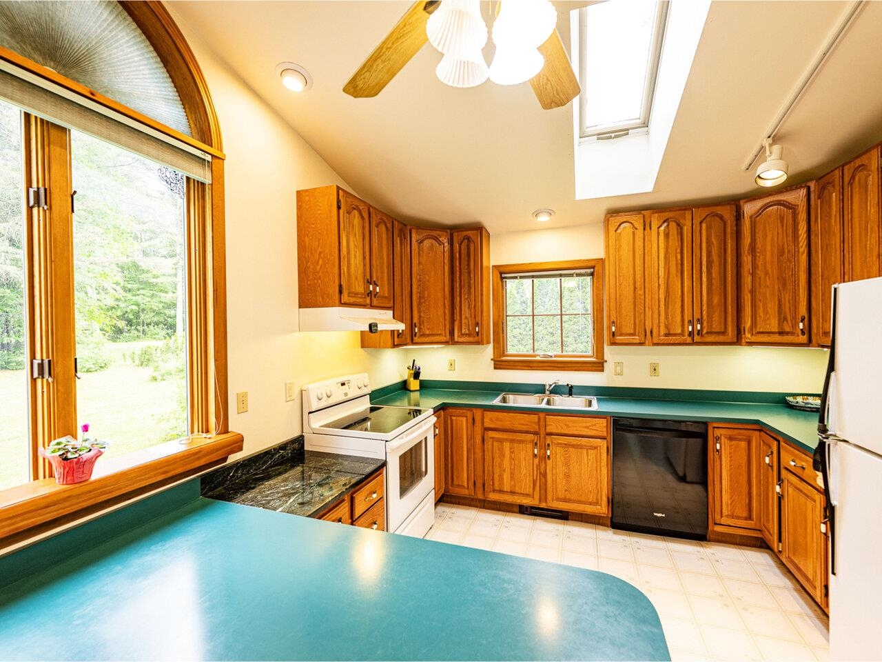 3 Tanglewood Drive