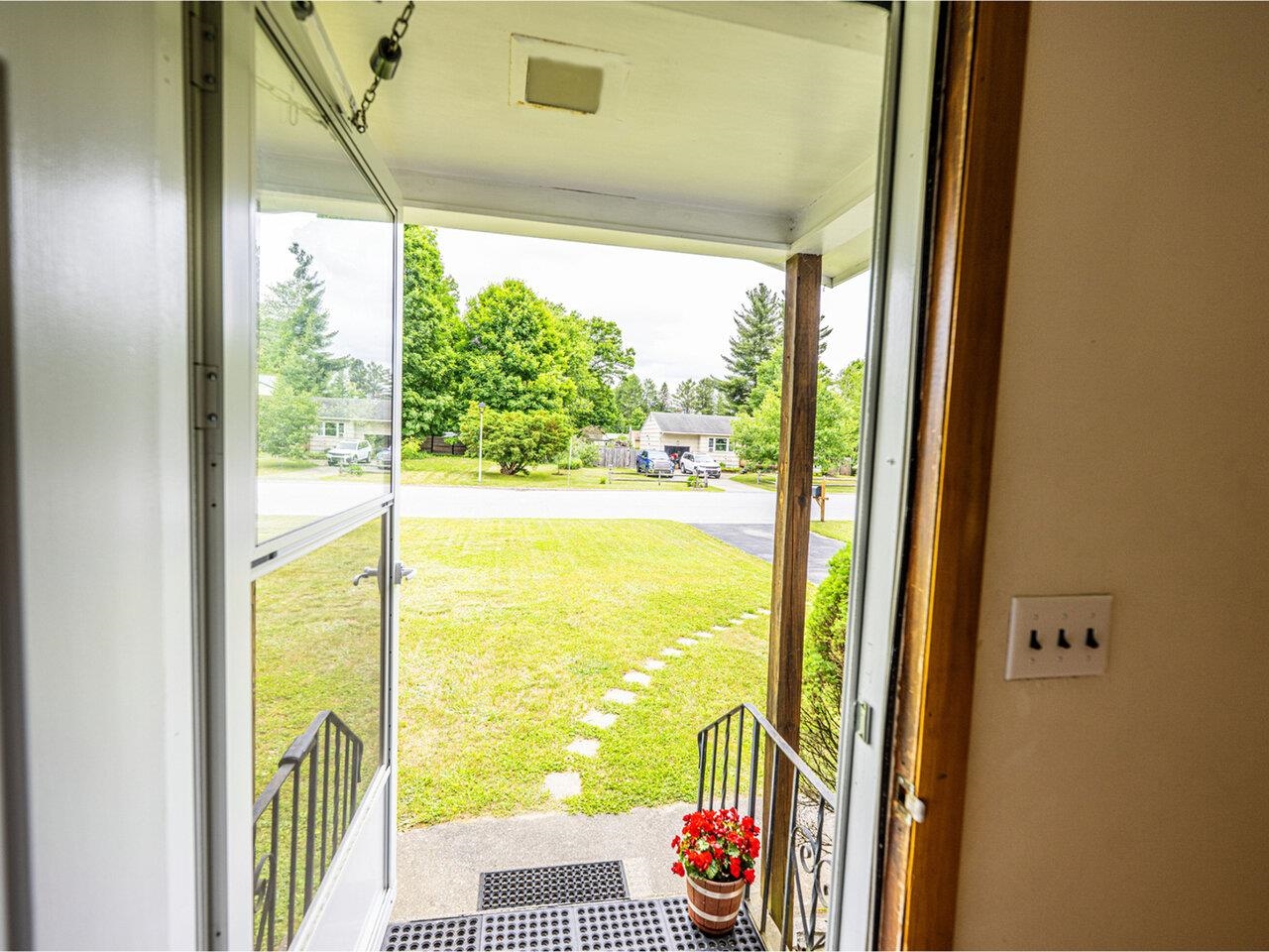 3 Tanglewood Drive