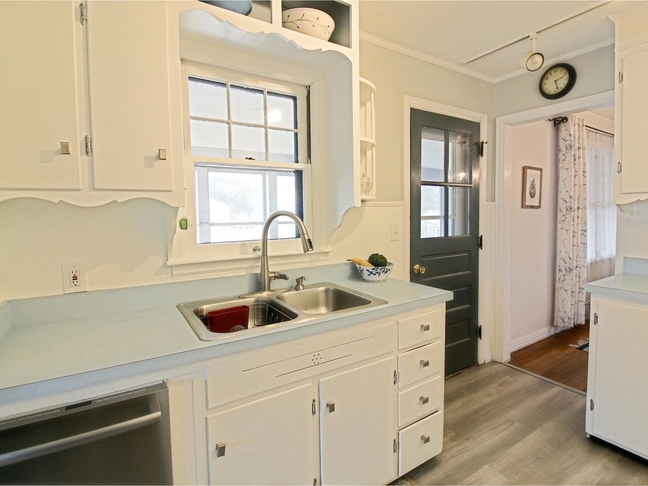 3 Wenonah Avenue