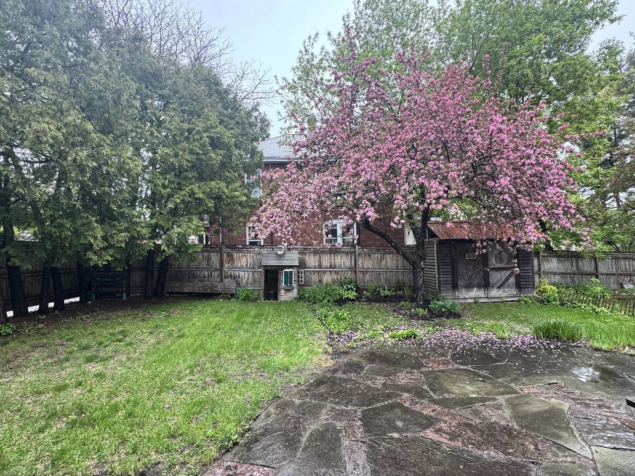 30-32 North Champlain Street