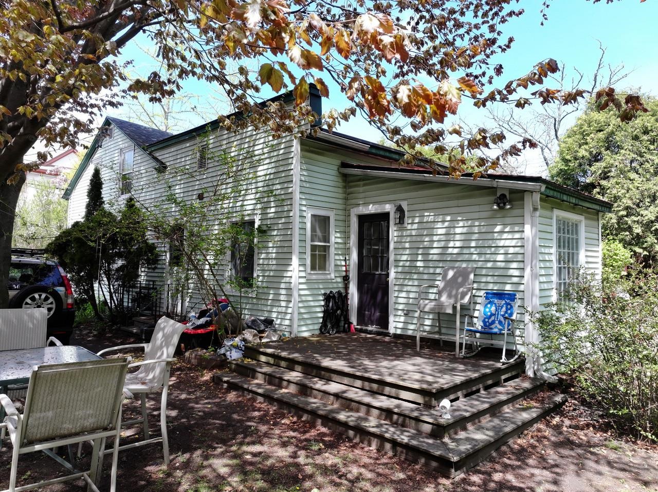 30-32 North Champlain Street